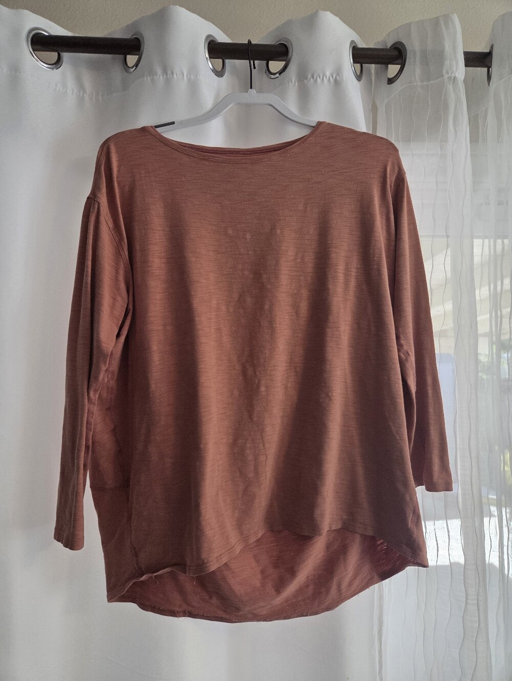 Lululemon Back In Action Size 10